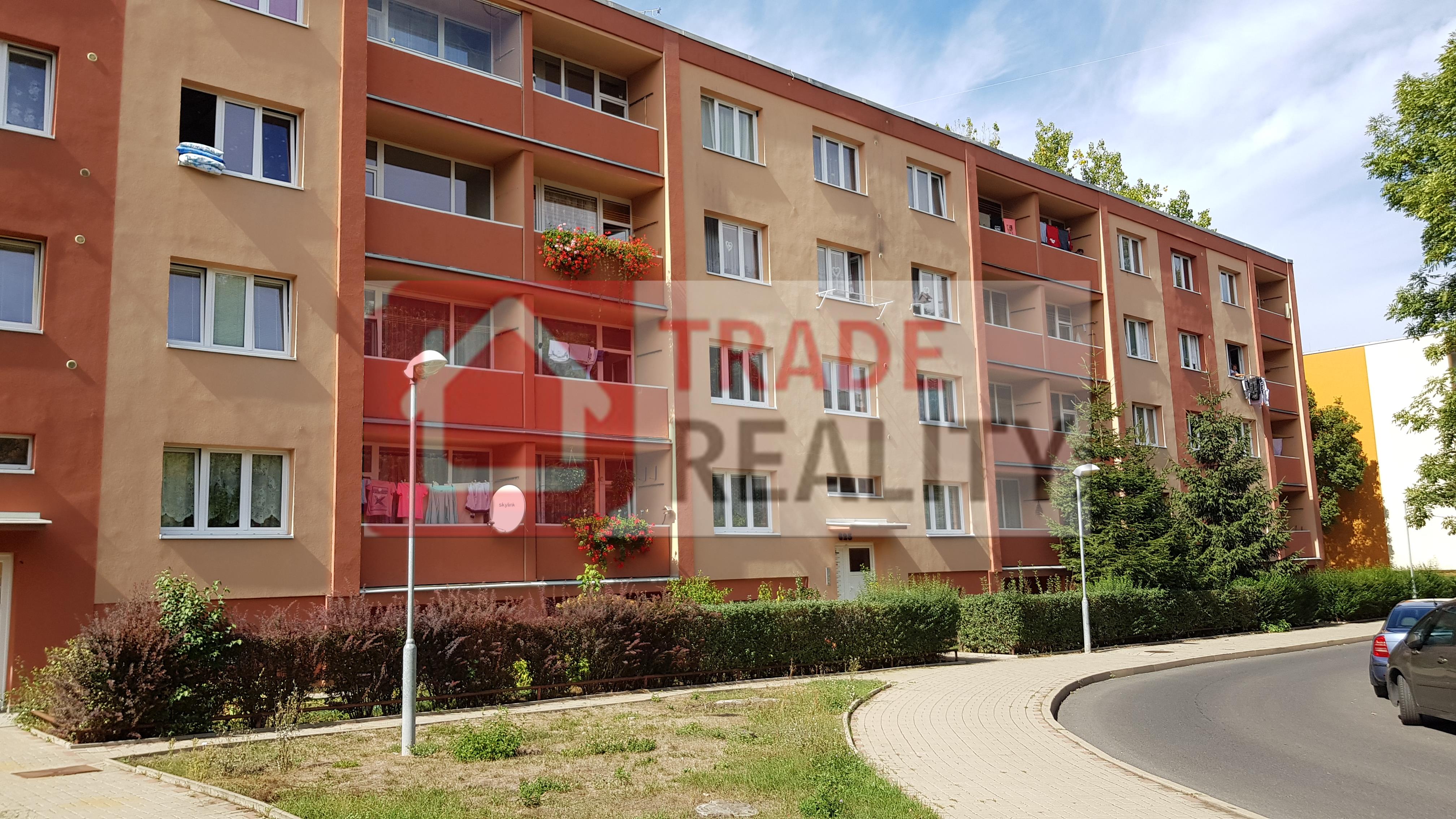636746034785956423_prostřední vchod.jpg